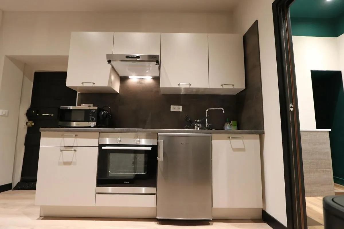 Superbe Appartement Moderne Au Coeur Du Vieux Nice Francie